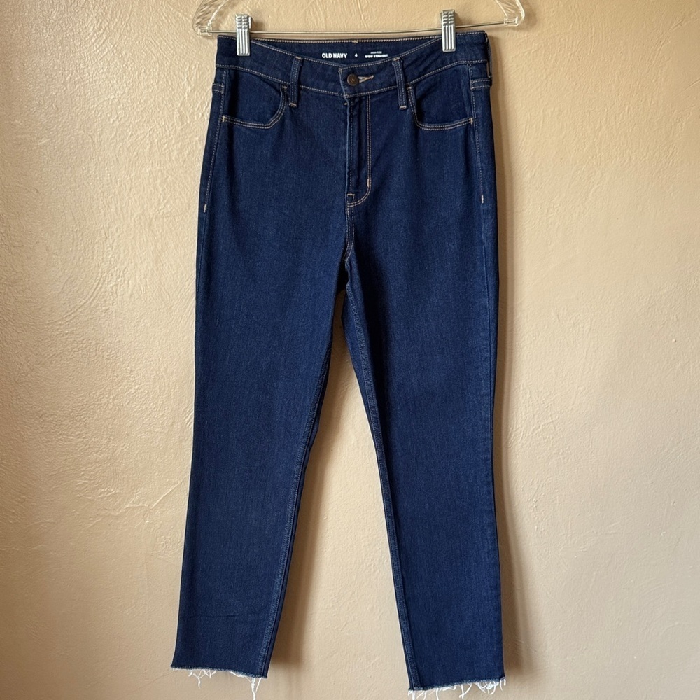 Old Navy High Rise Wow Straight Jeans